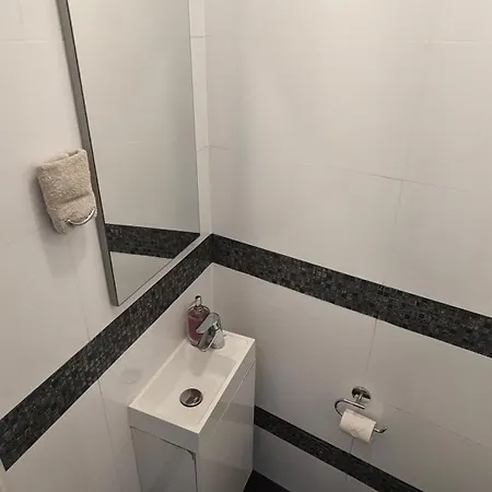 Apartment Sweet *