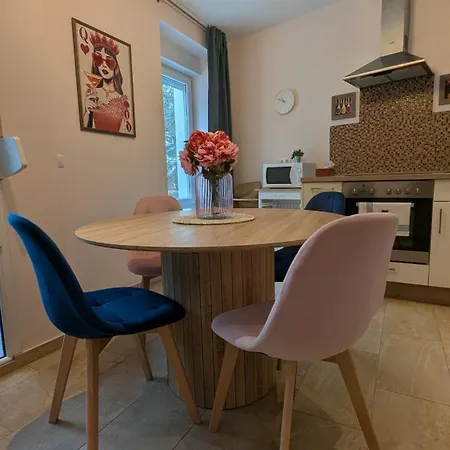 Sweet Apartment