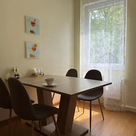 Apartment Sweet