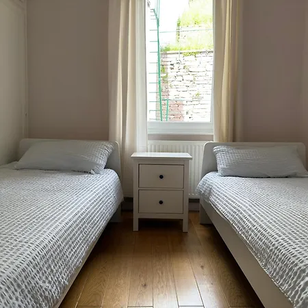 Apartment Sweet