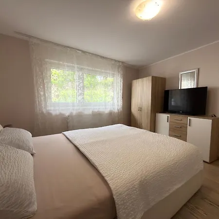 Apartment Sweet *